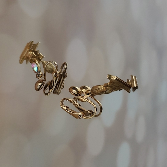 Vintage goldstone Aurora Borealis rhinestone candle earrings clip ons - Picture 5 of 6